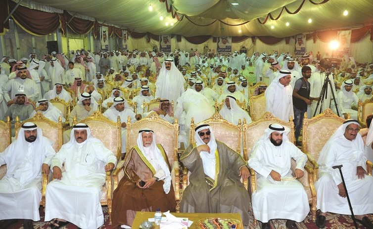 جانب من الحضور في المقر الانتخابي لاحمد العنزي      (عادل سلامة) ﻿