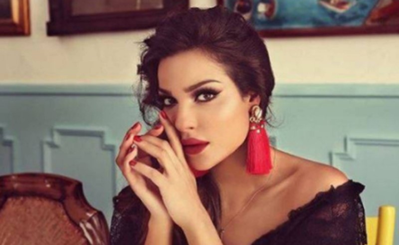 بالفيديو.. نادين نسيب نجيم تشعل مواقع التواصل بفيديو مع طفليها.. شاهدوا ماذا حصل