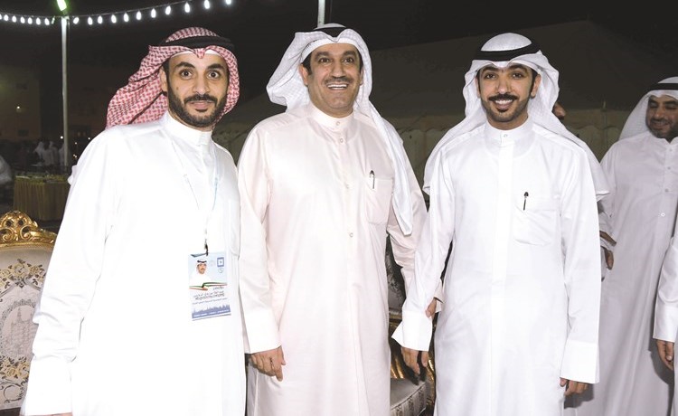أحمد الشحومي مع المرشح عبدالله الرومي﻿