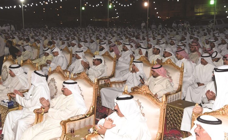 أعداد غفيرة في المقر الانتخابي للمرشح عبدالله الرومي ﻿