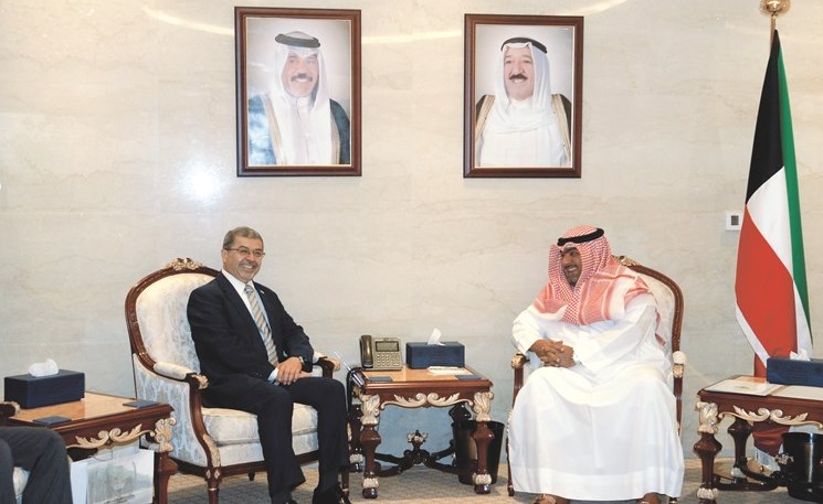  الشيخ ثامر العلي خلال لقائه السفير العراقي علاء الهاشمي	﻿