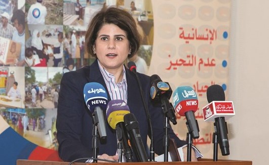 منال المطر تلقي كلمتها ﻿