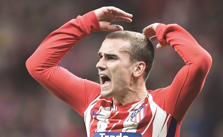أتلتيكو ينتقد برشلونة بسبب غريزمان