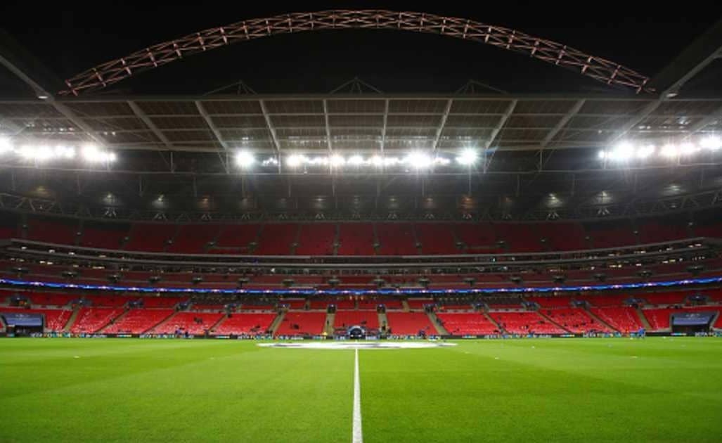 ابتزاز لاعب كرة إنجليزي "ضبط متلبسا" بفعل فاضح في احد الفنادق