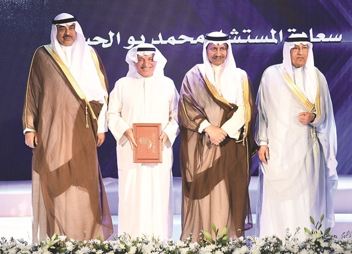 تكريم المستشار محمد أبو الحسن﻿