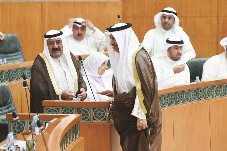 سمو الشيخ جابر المبارك والشيخ ناصر صباح الأحمد أثناء الجلسة﻿