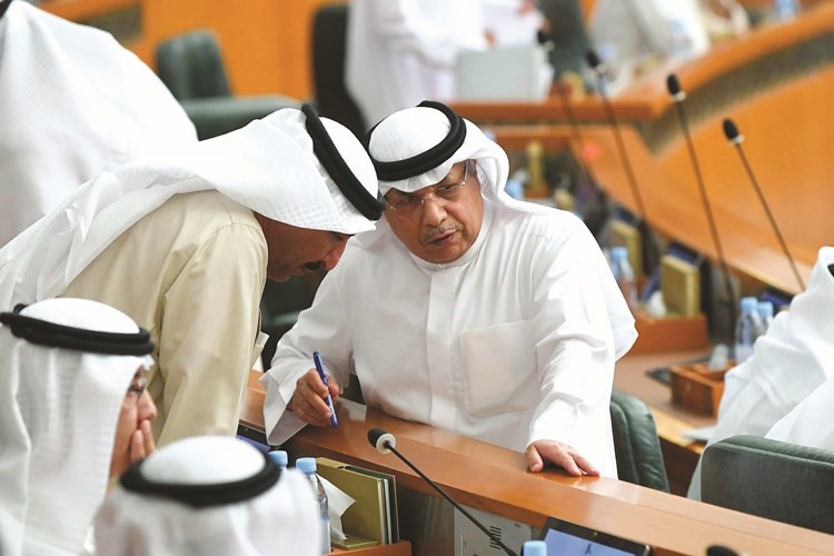 الشيخ خالد الجراح وسعد الخنفور﻿