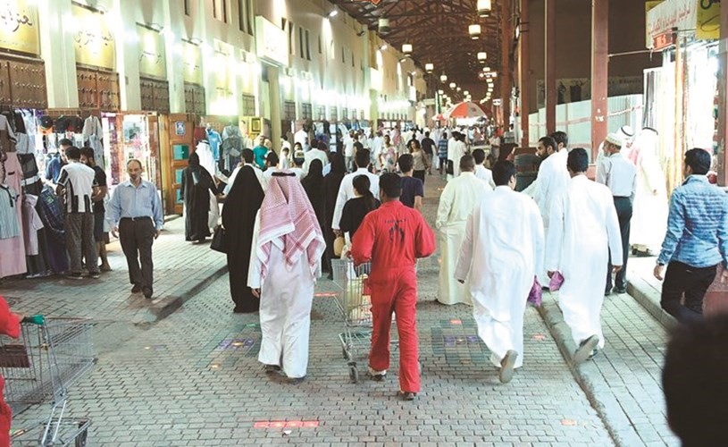 ندرة فرص العمل تخفّض ثقة المستهلك 6.2%