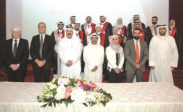 الخريجون الجدد من موظفي كي آي بي (KIB)﻿
