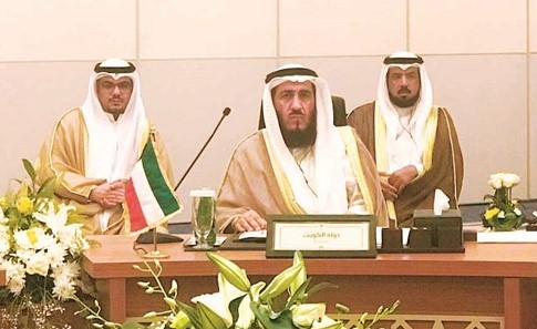 م. فريد عمادي مترئسا وفد الكويت في الاجتماع﻿