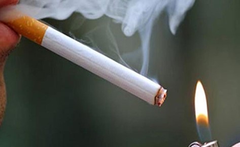 "دراسة صادمة" عن المدخنين الشبان