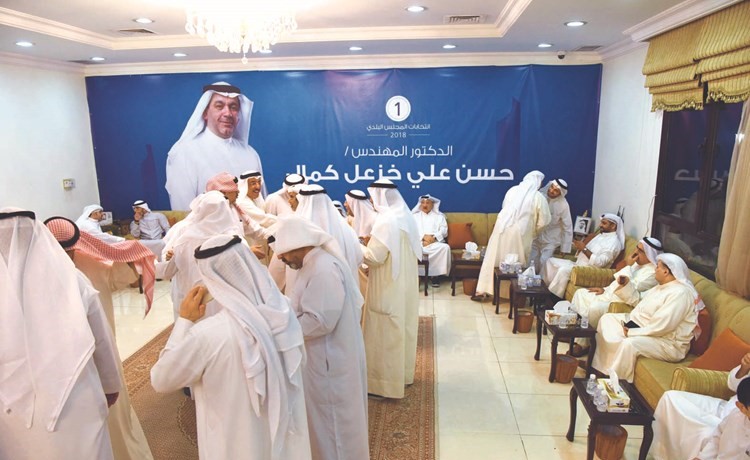 حضور كبير في مقر د.حسن كمال﻿