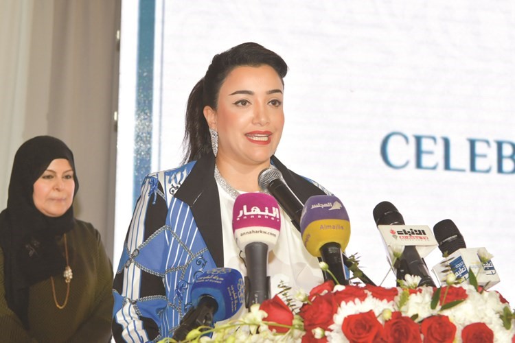 د.غدير الصقعبي تلقي كلمتها في افتتاح حفل التكريم﻿
