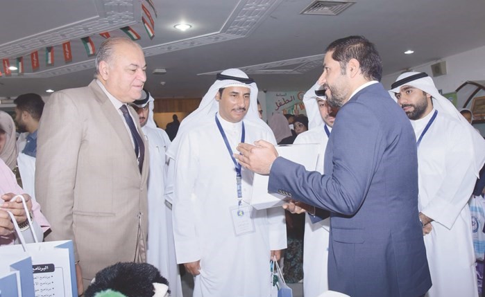 العنزي: خطة بالتنسيق مع الجهات المعنية لإنهاء مشاكل الممرضين المالية