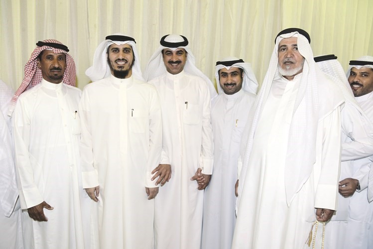 بدر الداهوم يبارك لحمدي العازمي ﻿