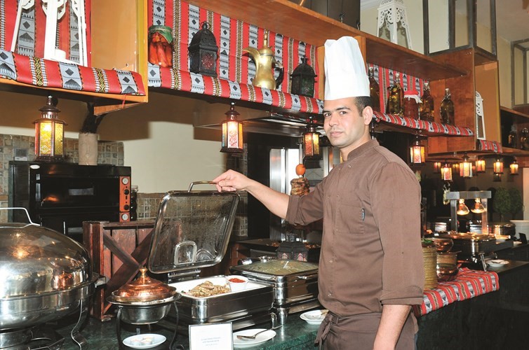 أشهى المأكولات في قريش مطعم بايز ﻿