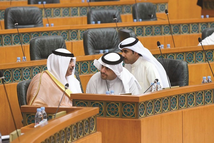 الشيخ صباح الخالد وأنس الصالح وفراج العربيد﻿