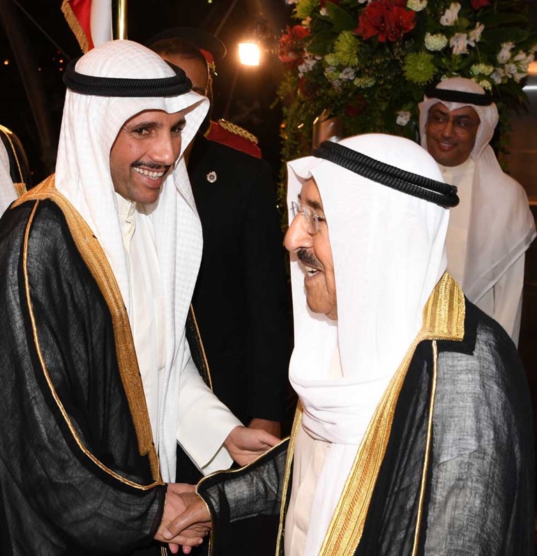 سمو الأمير عاد إلى أرض الوطن فجر اليوم