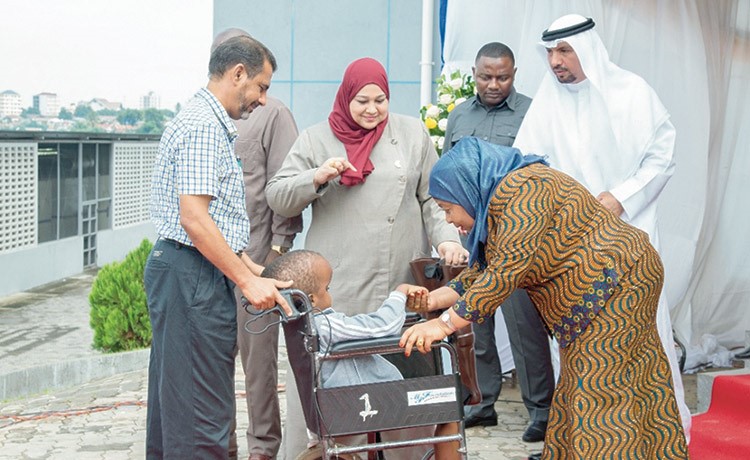 الكويت تواصل دعمها للقطاع الطبي في تنزانيا