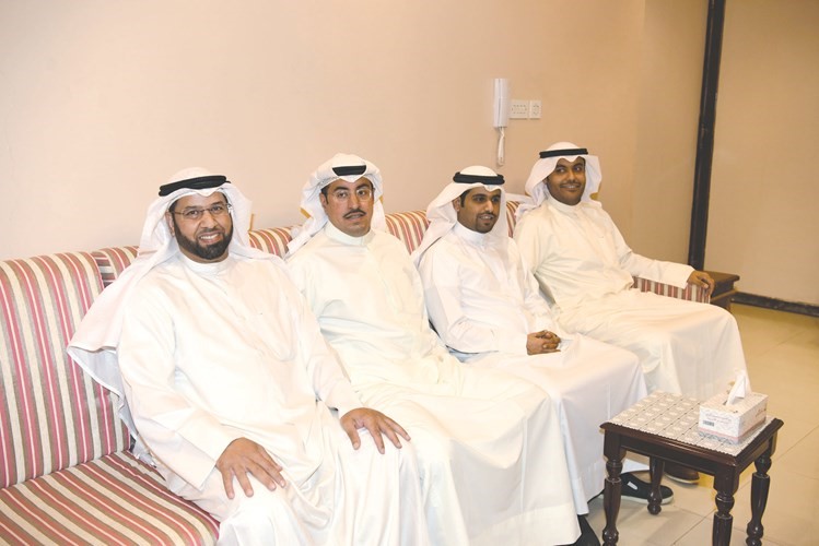 عبدالعزيز المعجل وعبدالله المحري وعبدالوهاب بورسلي ود.عبدالسلام الرندي ﻿