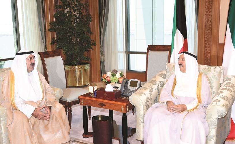 صاحب السمو الأمير خلال استقباله الشيخ ناصر صباح الأحمد﻿