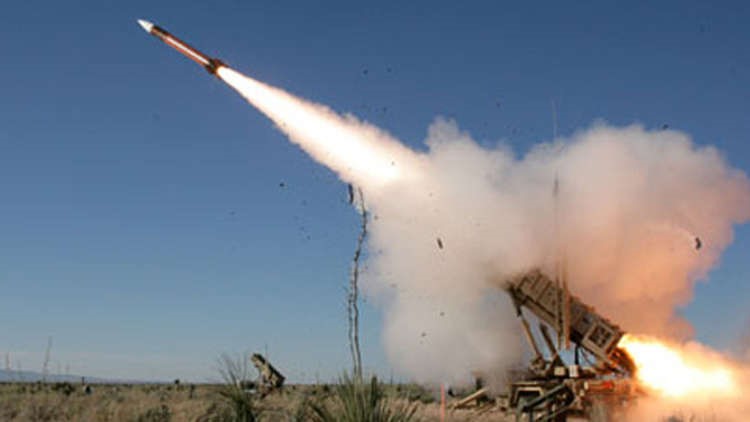 الدفاع الجوي السعودي يعترض صاروخاً باليستياً أطلقه الحوثيون باتجاه المملكة