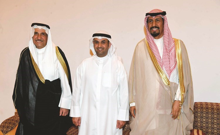 د.نايف الحجرف مهنئا﻿