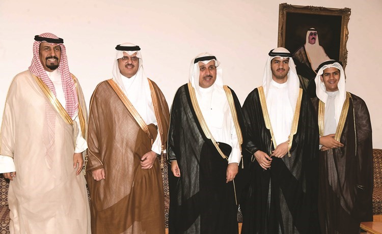 الشيخ حمد جابر العلي والسفير السعودي الأمير سلطان بن سعد يقدمان التهاني ﻿