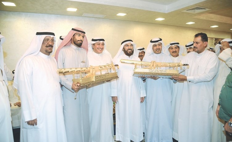 تكريم لعسكر العنزي من أبناء الدائرة﻿