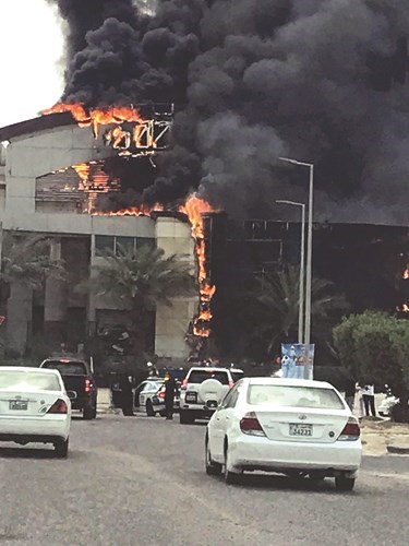واجهة الجمعية احترقت بالكامل﻿