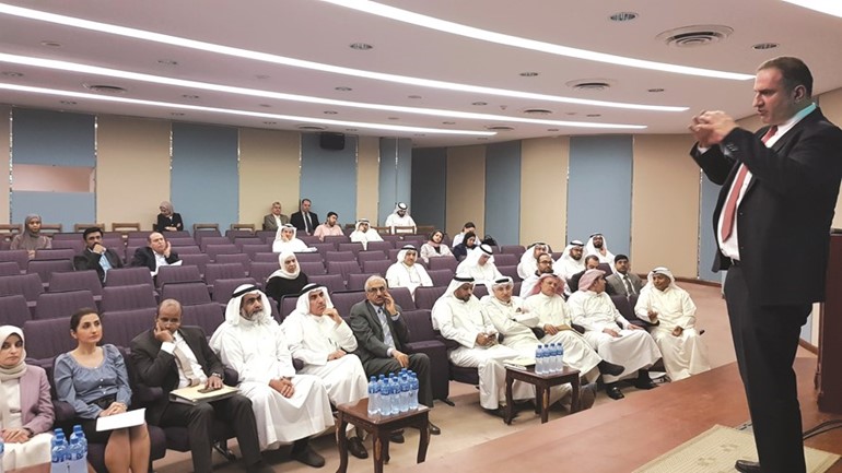 جامعة الكويت تستعرض تصميم البنية التحتية لشبكة معلومات الشدادية