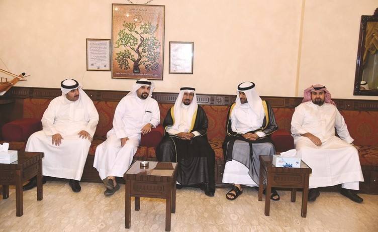 الشيخ علي الجابرومحمد خالد الياسين ومحمد جمعة الياسين﻿