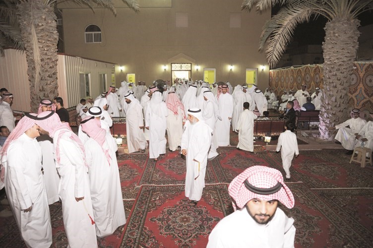 جانب من الحاضرين خلال غبقة العتيبي﻿