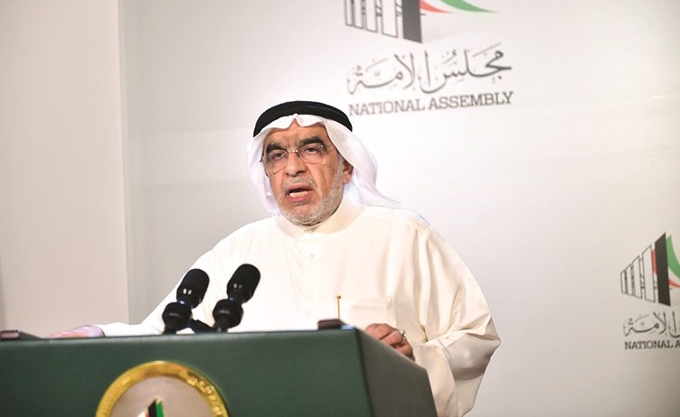 عدنان عبدالصمد﻿