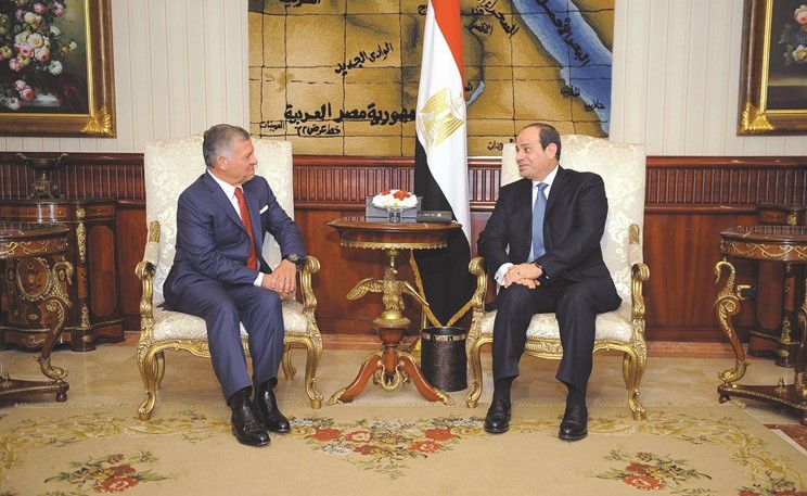 الرئيس المصري عبدالفتاح السيسي مستقبلا العاهل الأردني الملك عبدالله الثاني أمس الأول﻿