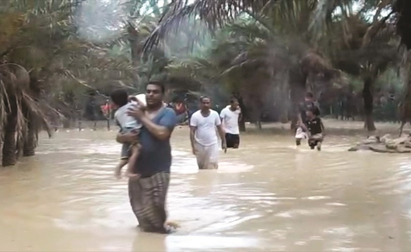 الاعصار اغرق سقطرى واحدث خسائر كبيرة﻿