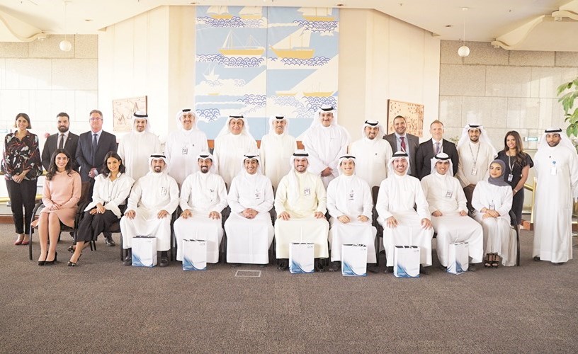  الدفعة التاسعة عشرة من الخريجين الجدد من أكاديمية الوطني﻿