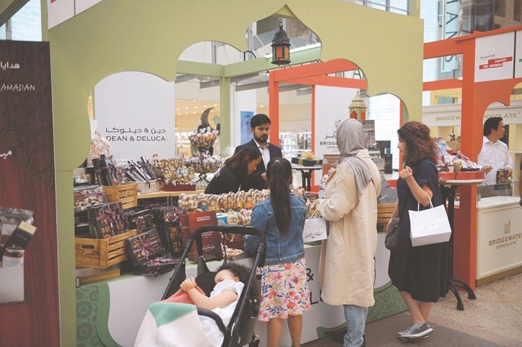 «سوق الأفنيوز الرمضاني» من عبق التراث الجميل