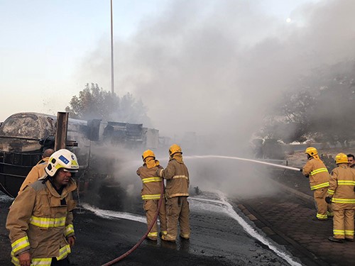 بالفيديو.. احتراق صهريج محمل بالديزل على الدائري السادس