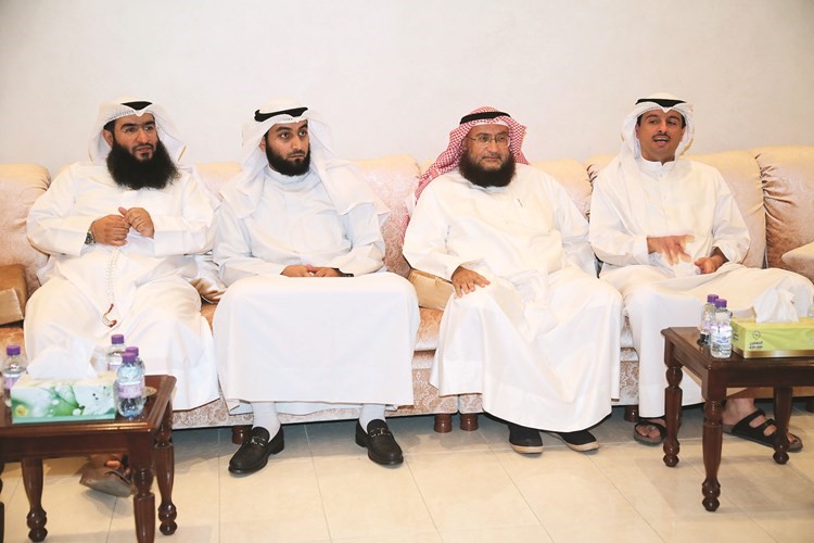 الحضور خلال استقبال التجمع السلفي﻿