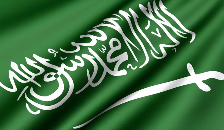 السعودية: ما ذكره ماكرون عن احتجاز رئيس وزراء لبنان "غير صحيح"