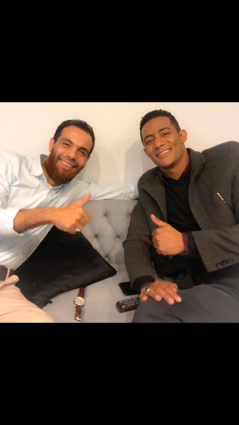 بالفيديو.. أبناء ممثل مصري يبكون بعد مقتله بـ"نسر الصعيد".. ومحمد رمضان: "أنا مقتلتوش "