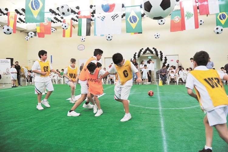 جانب من الدورة الودية لكرة القدم﻿