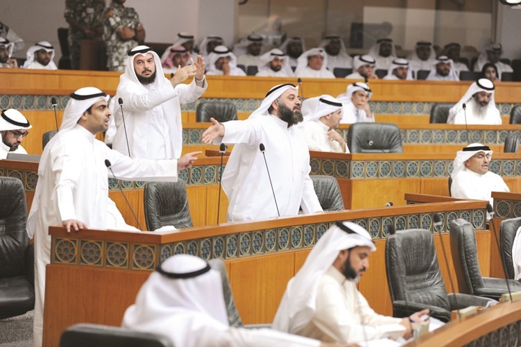 حديث مشترك بين د.وليد الطبطبائى ورياض العدساني ود.جمعان الحربش يطلب نظام﻿