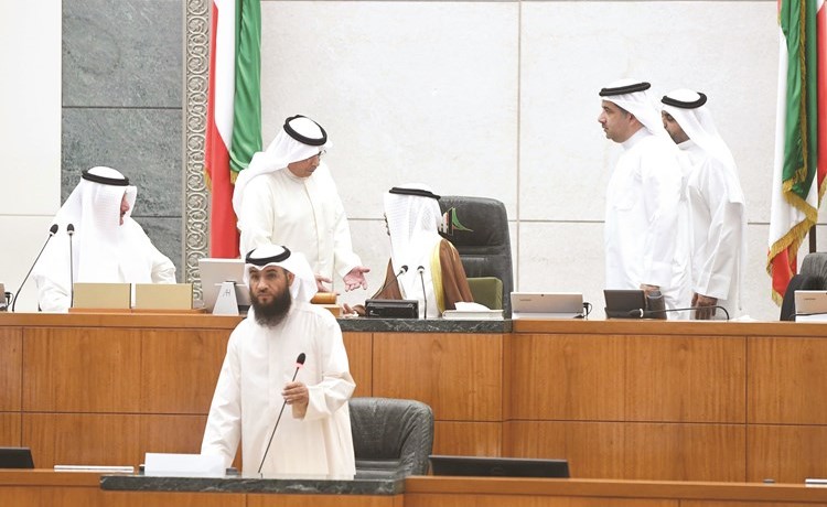 رئيس مجلس الأمة مرزوق الغانم ونائبه عيسى الكندري والشيخ خالد الجراح وأمين السر د.عودة الرويعي﻿