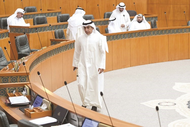 د.حامد العازمي﻿