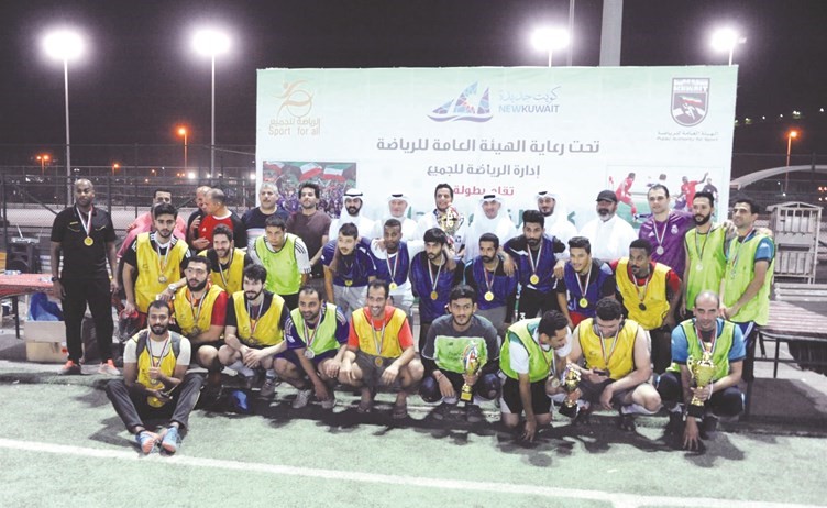 تتويج فريق المرحوم نزار النصف﻿