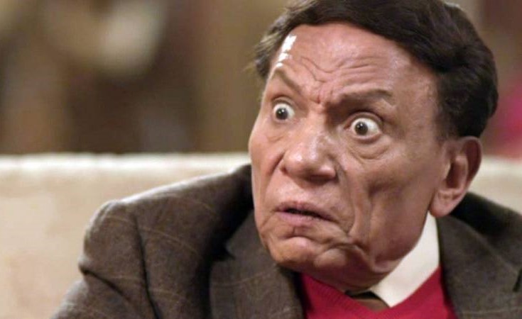 بالفيديو.. منتج مصري يثير الجدل بتصريحه: عادل إمام «أرخص نجم» في مصر!