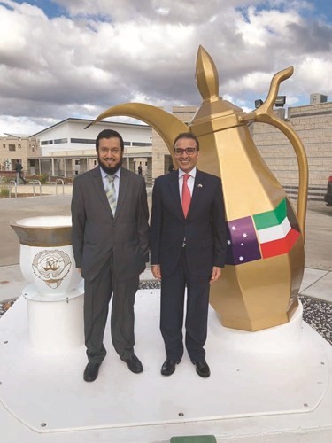 السفير نجيب البدر ود.وليد الشعيب﻿