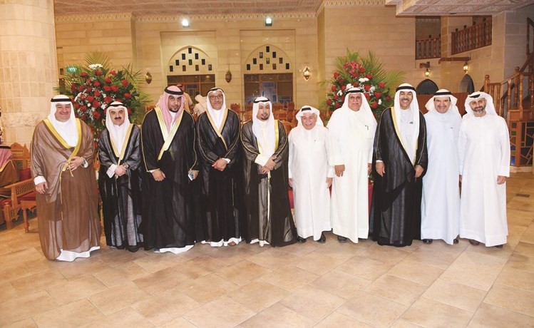 عمانويل غريب مباركا﻿
